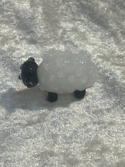 Sheep Glass figure - hand blown